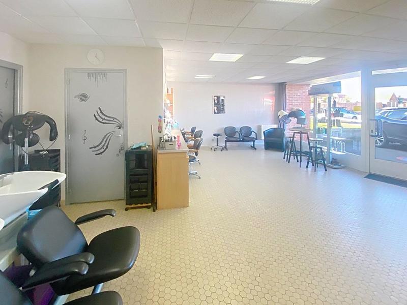 Local commercial - 88 m² - 3 pièces