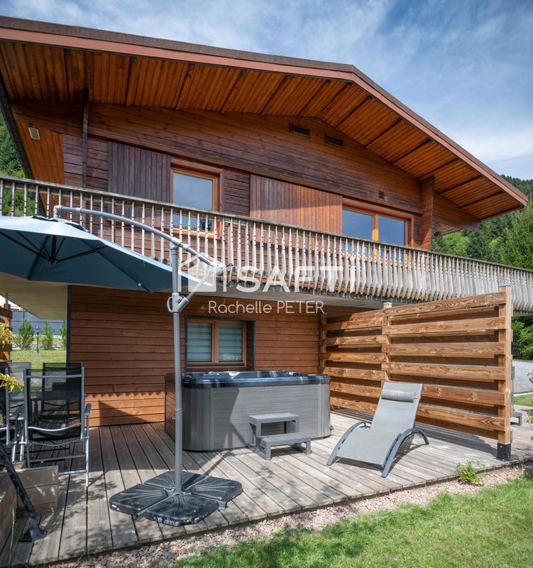 Châlet - 130 m² - 8 pièces