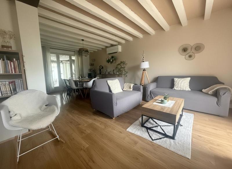 Maison - 159 m² - 7 pièces