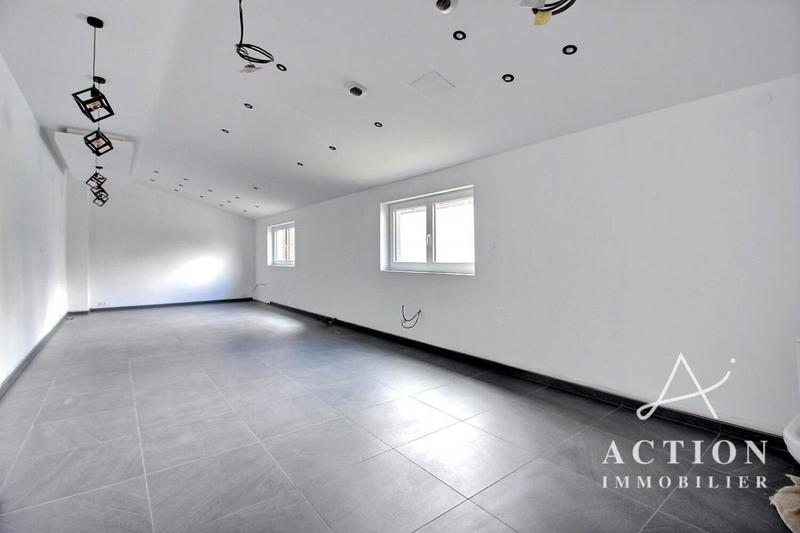 Demeure - 375 m² - 11 pièces