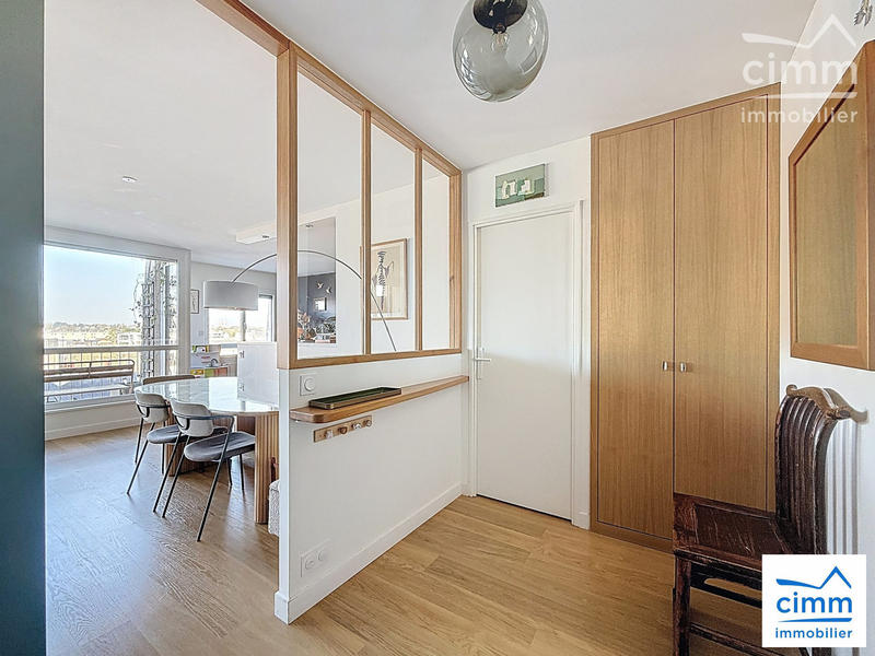 Appartement - 104 m² - 4 pièces