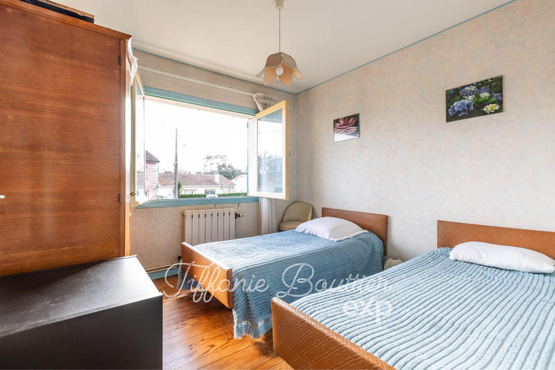 Maison traditionnelle - 93 m² - 5 pièces