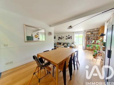 Maison - 140 m² - 7 pièces