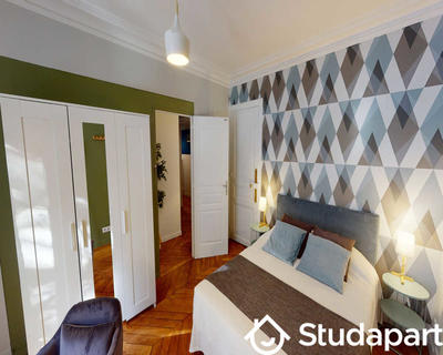 Chambre - 80 m² - 1 pièce