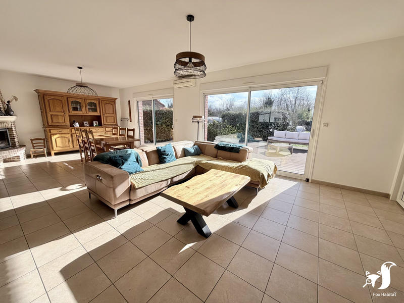 Maison - 127 m² - 6 pièces