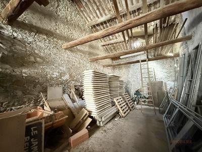 Maison - 190 m² - 2 pièces