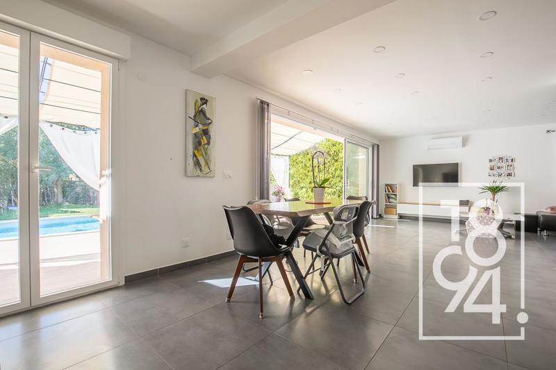 Maison - 120 m² - 4 pièces