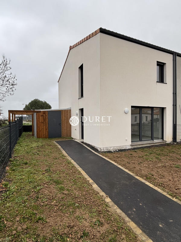 Maison - 83 m² - 5 pièces