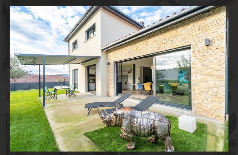 Villa - 183 m² - 6 pièces