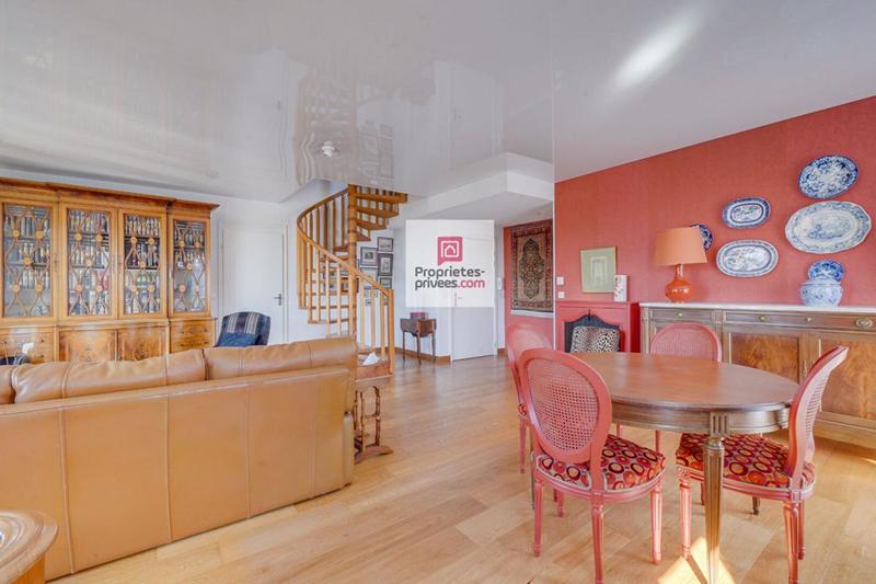 Appartement - 101 m² - 4 pièces