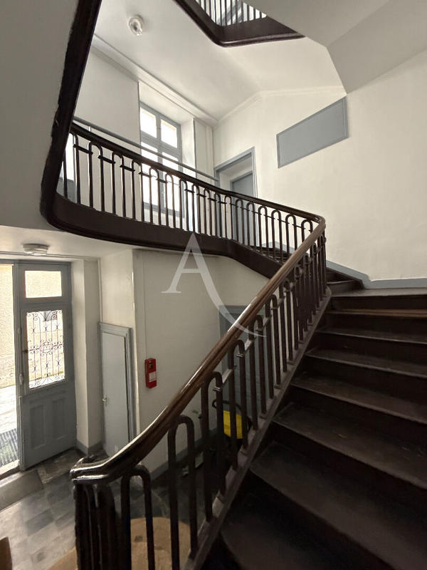 Appartement - 98 m² - 3 pièces