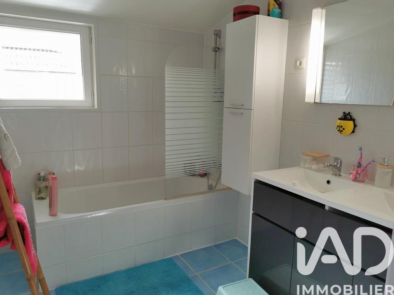 Maison - 142 m² - 6 pièces