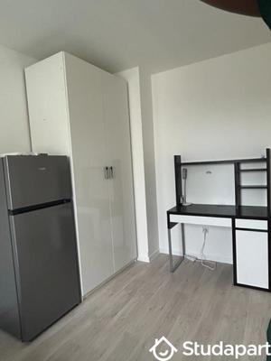 Chambre - 12 m² - 1 pièce