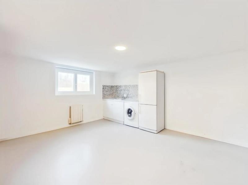 Maison - 180 m² - 7 pièces