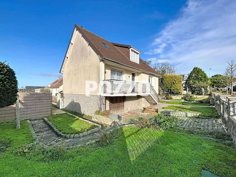 Maison - 105 m² - 7 pièces