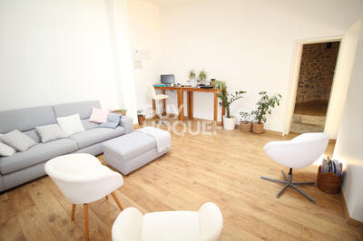 Maison - 185 m² - 6 pièces