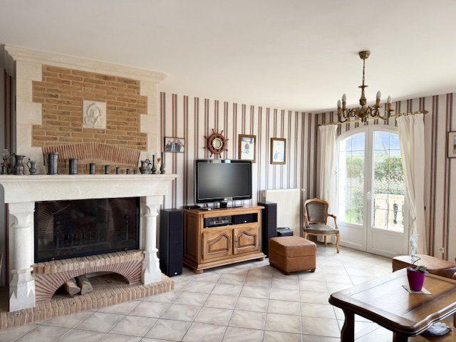 Maison - 167 m² - 6 pièces