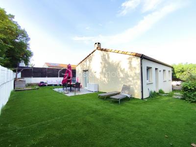 Maison - 79 m² - 4 pièces