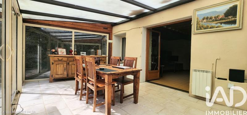 Maison - 180 m² - 5 pièces