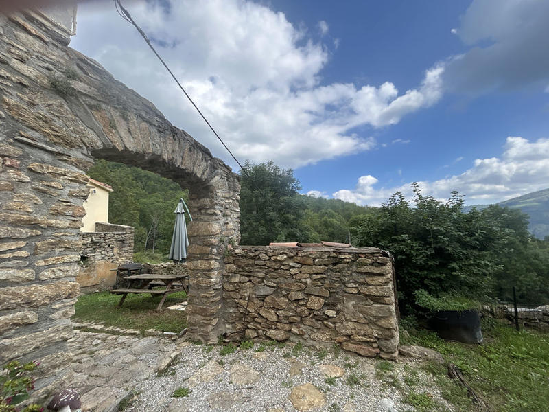 Mas - 200 m² - 8 pièces