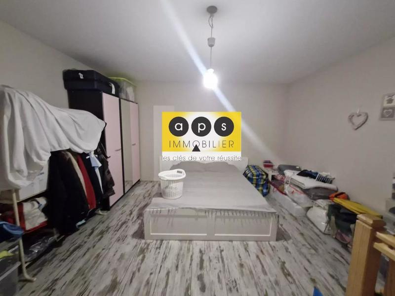 Maison de village - 335 m² - 10 pièces