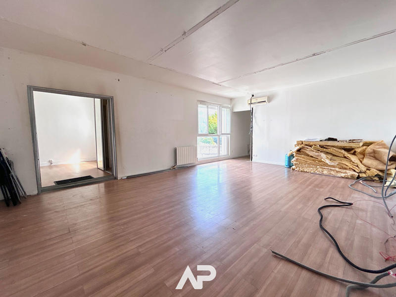 Appartement - 91 m² - 4 pièces