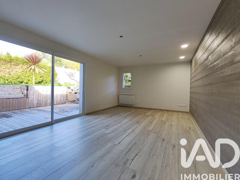 Maison - 127 m² - 6 pièces