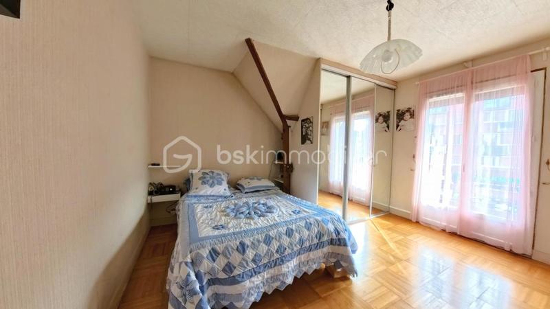 Maison - 120 m² - 6 pièces