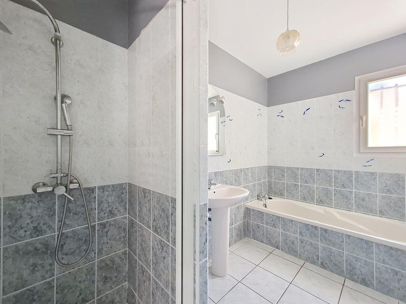 Villa - 80 m² - 3 pièces