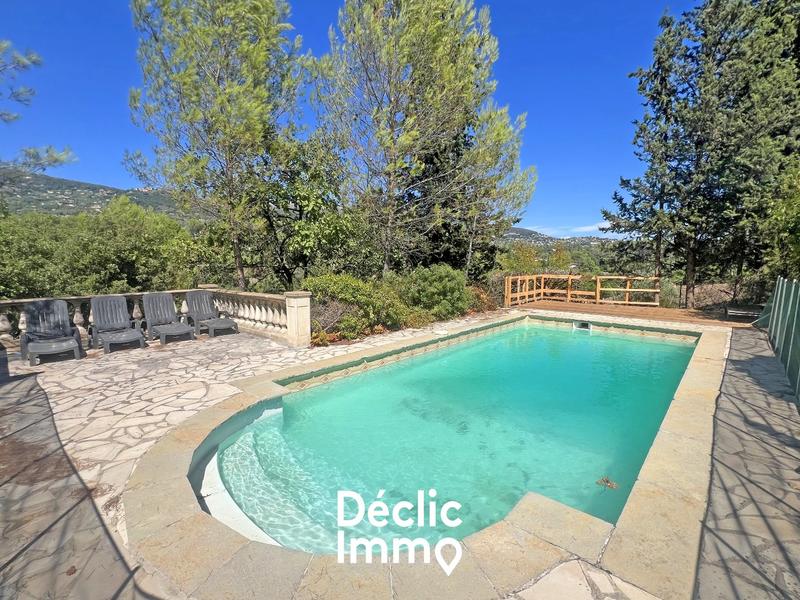 Maison - 190 m² - 8 pièces