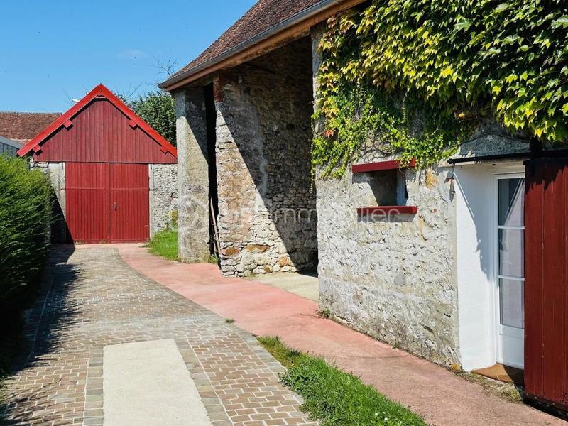 Longère - 221 m² - 9 pièces