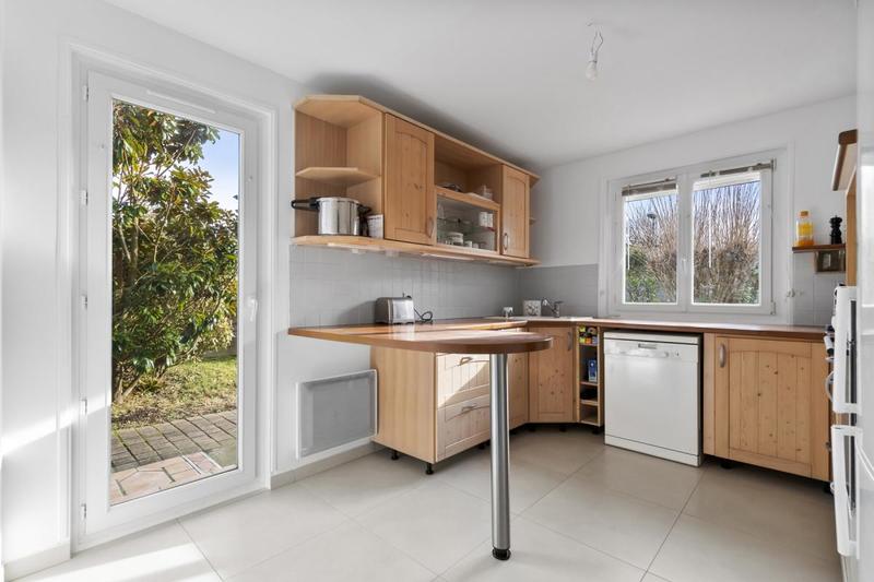 Maison - 141 m² - 7 pièces