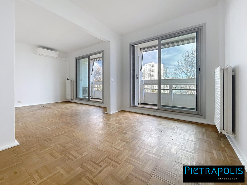 Appartement - 80 m² - 3 pièces