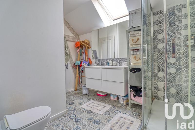 Appartement - 121 m² - 6 pièces