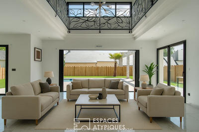 Maison - 285 m² - 8 pièces