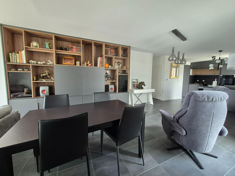 Appartement - 96 m² - 4 pièces