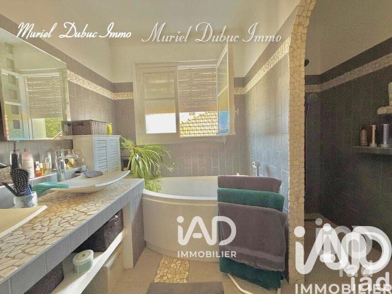 Maison - 200 m² - 6 pièces