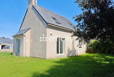 Maison - 90 m² - 6 pièces