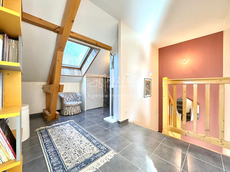 Maison - 110 m² - 4 pièces