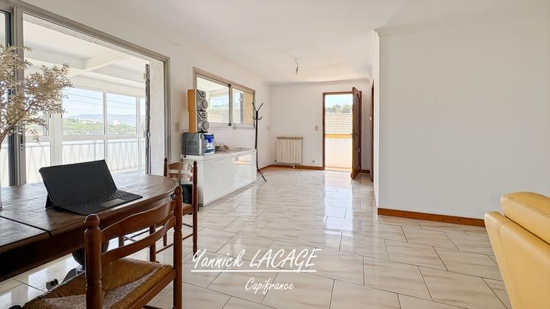 Maison - 195 m² - 8 pièces