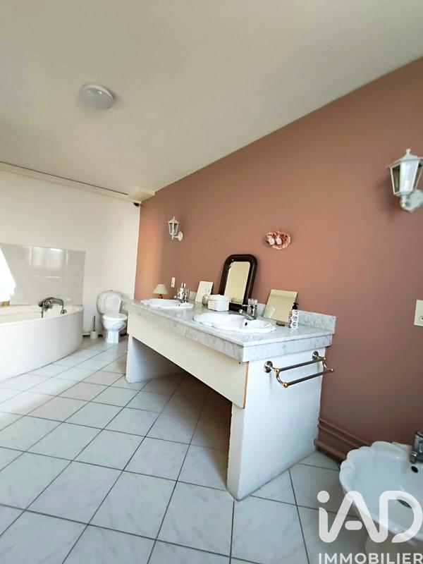 Appartement - 195 m² - 4 pièces