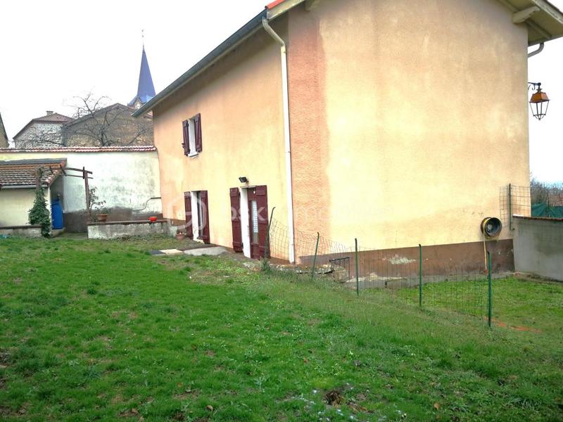 Maison de village - 92 m² - 4 pièces