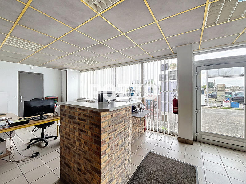 Local d'activité / Entrepôt - 800 m²