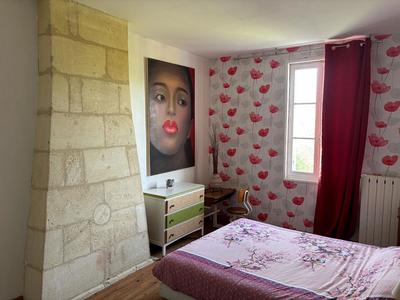 Maison - 233 m² - 8 pièces