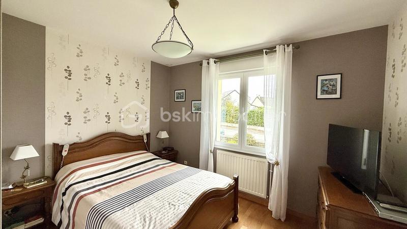 Maison - 98 m² - 5 pièces