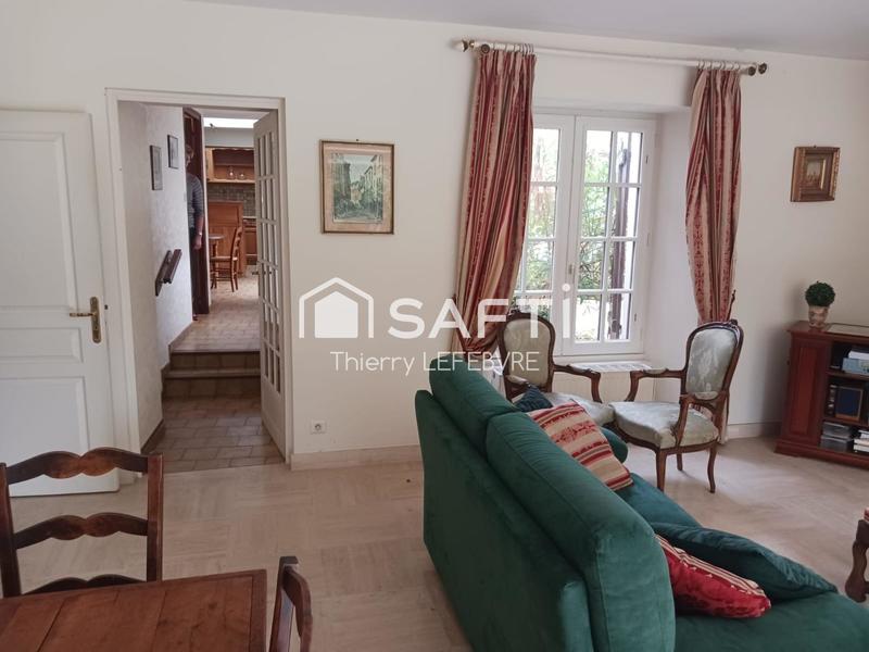 Maison - 223 m² - 7 pièces