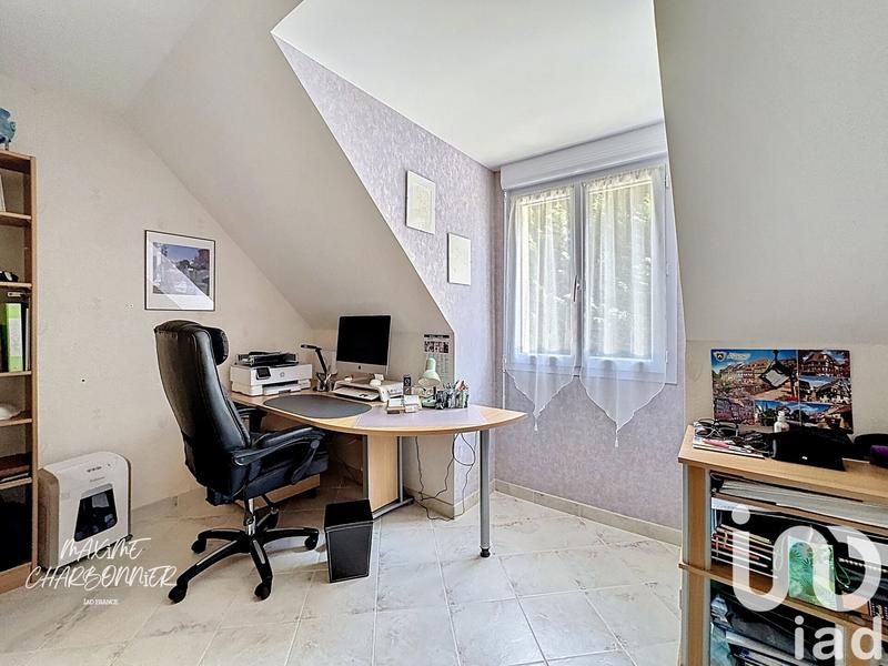 Maison - 186 m² - 8 pièces