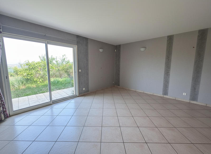 Maison - 157 m² - 7 pièces