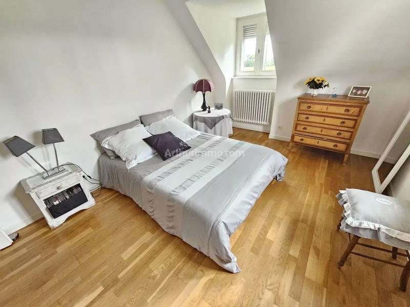 Maison - 143 m² - 5 pièces