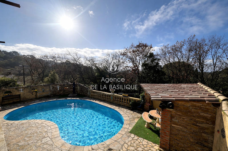 Maison - 145 m² - 5 pièces